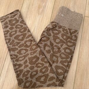 Nvgtn leggings
